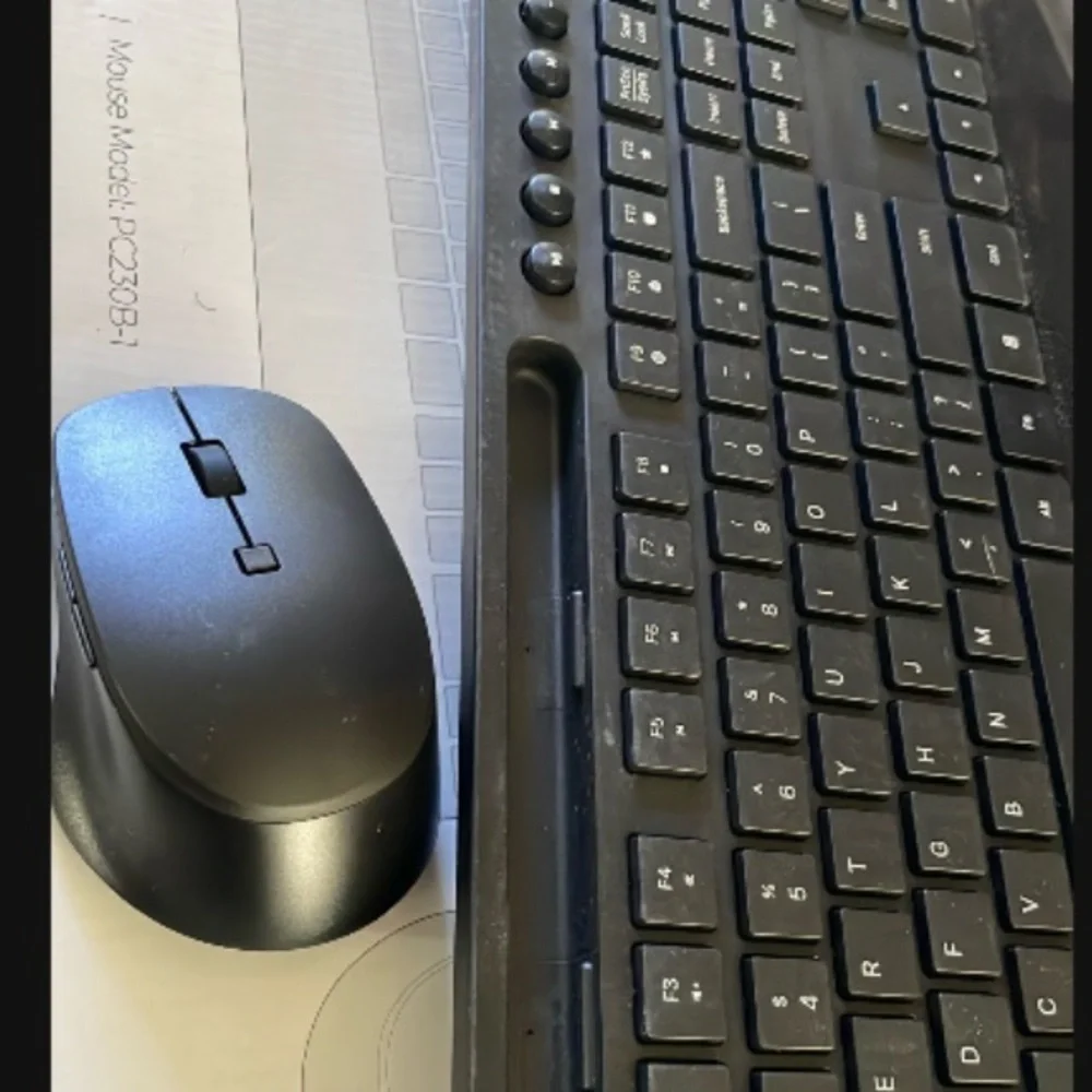 Logitech Black Wireless Keyboard and Mouse Set